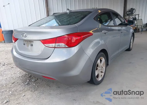 2013 Hyundai Elantra Gls z USA, uszkodzony, nr VIN KMHDH4AE2DU910612